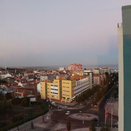 My Apartment In Sacavém Εξωτερικό φωτογραφία